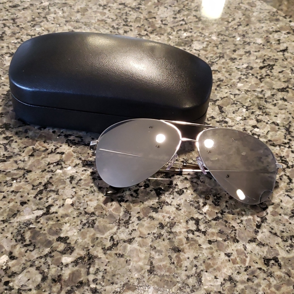 Platinum mirror sunglasses - Picture 3 of 7
